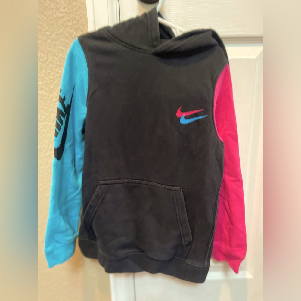 Girls Nike sweatshirt hoodie